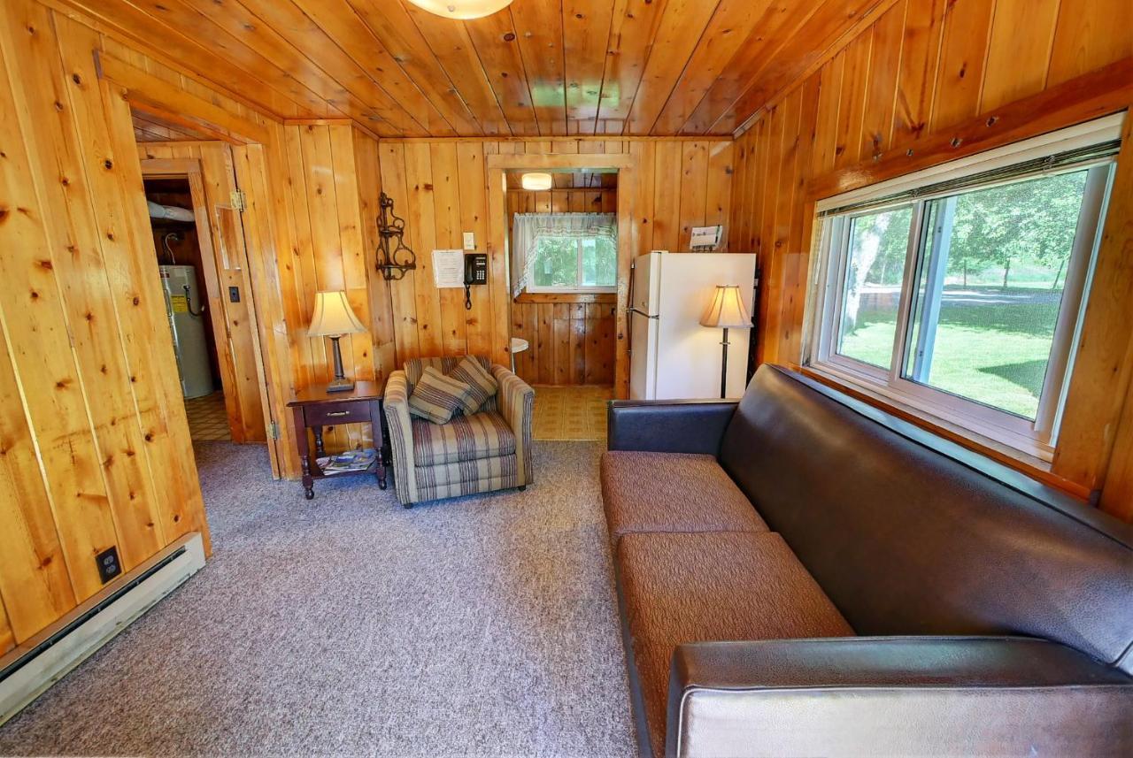 Idle A While Cabins Twisp Екстериор снимка