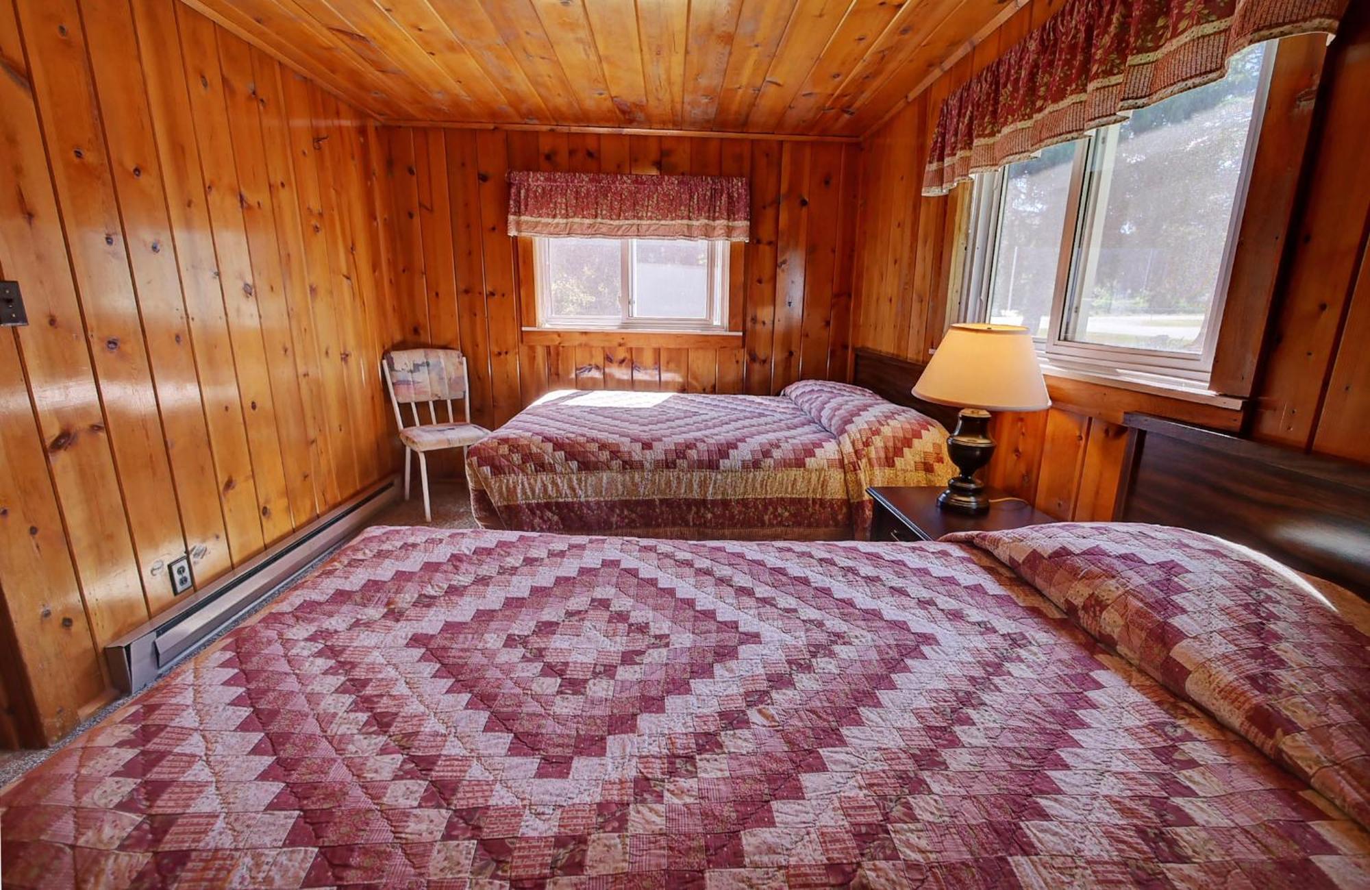 Idle A While Cabins Twisp Екстериор снимка