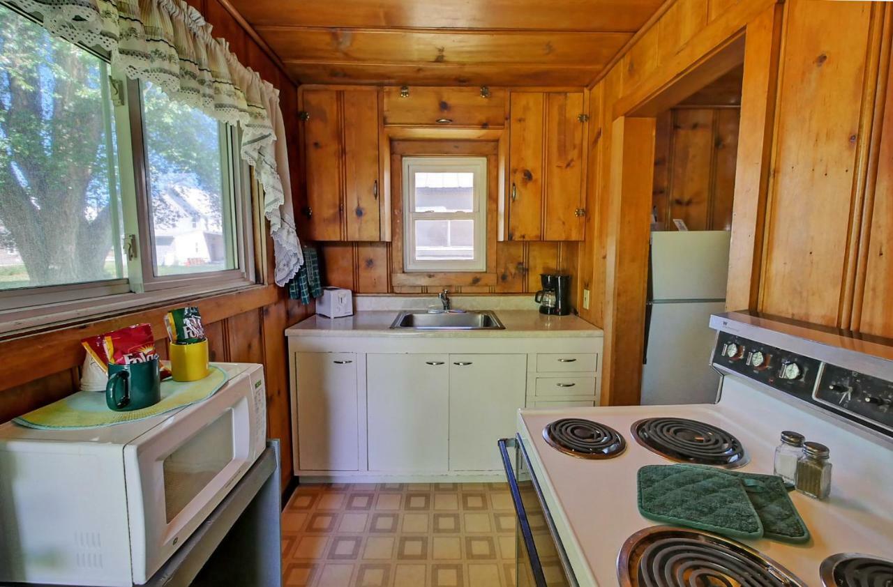 Idle A While Cabins Twisp Екстериор снимка